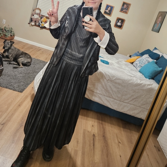 Wednesday Addams halloween costume - Picture 4 of 4